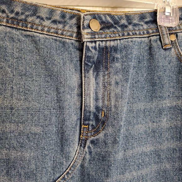 Cato - Picture 3 of 6